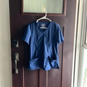 Cherokee Workwear Revolution Scrub set top Medium, pants medium petite